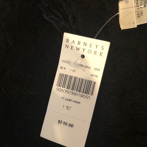NWT Destin Black Oversized Scarf Barneys - Picture 5 of 5